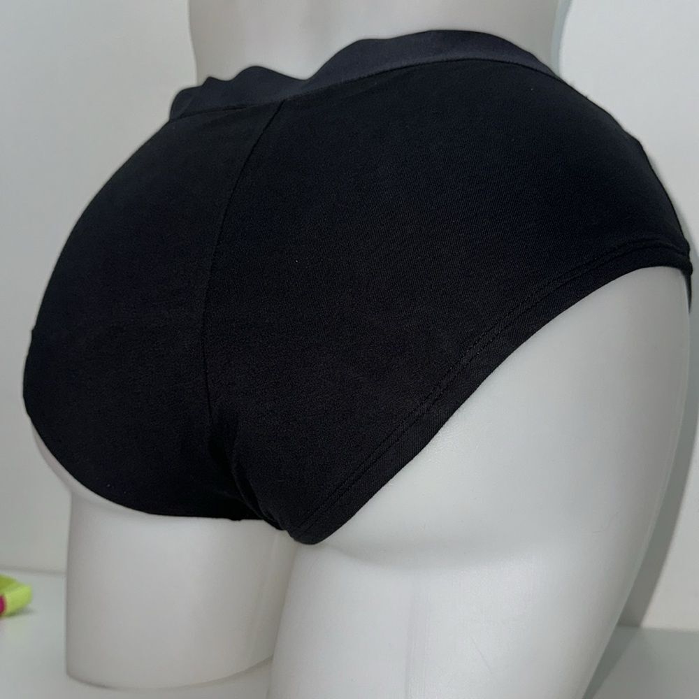 🔥Thinx women’s panty brief Sz Large New organic cotton